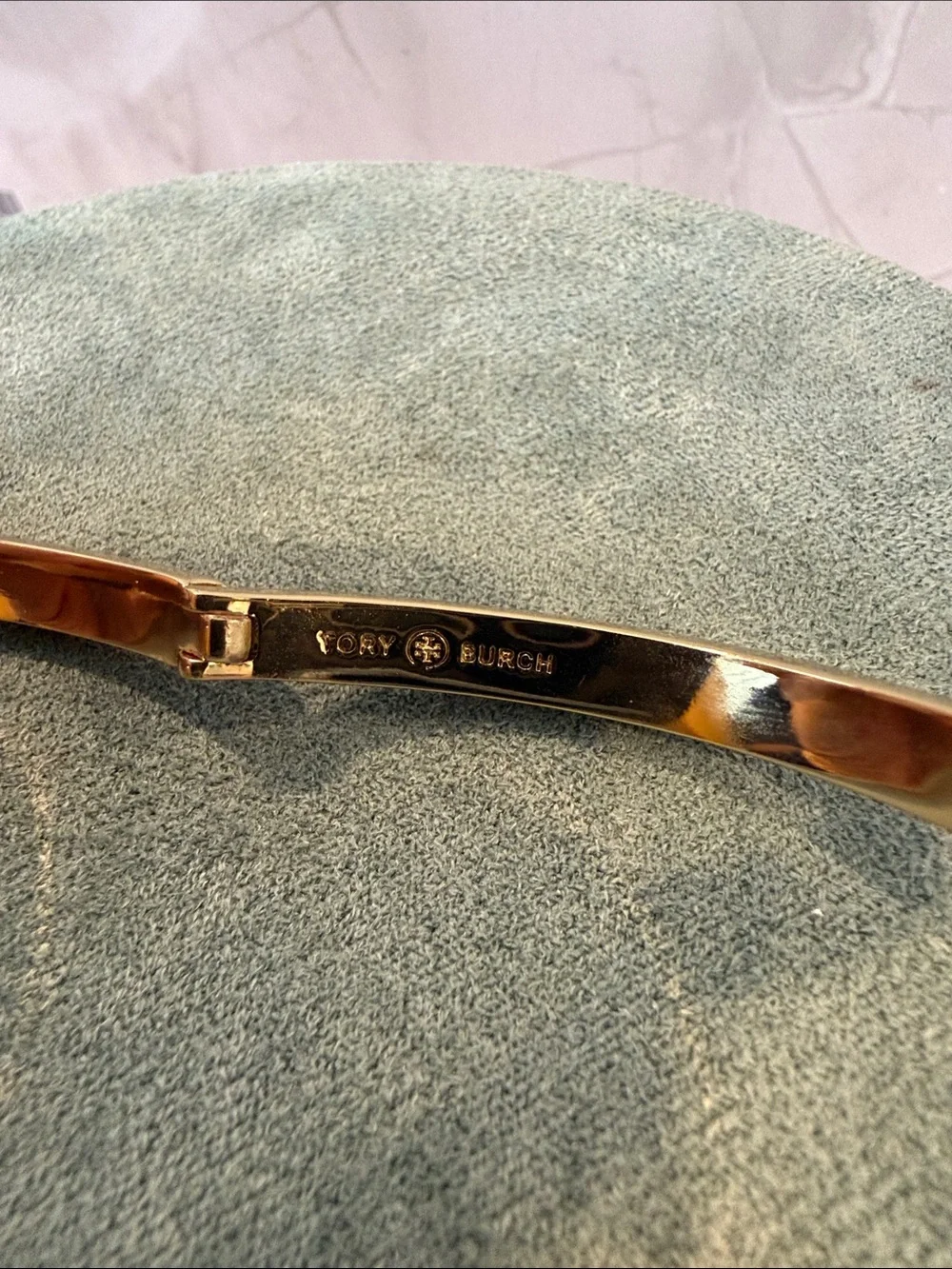 Tory Burch | Gold Plated & Pavé Hinged Bangle Bracelet | Medium